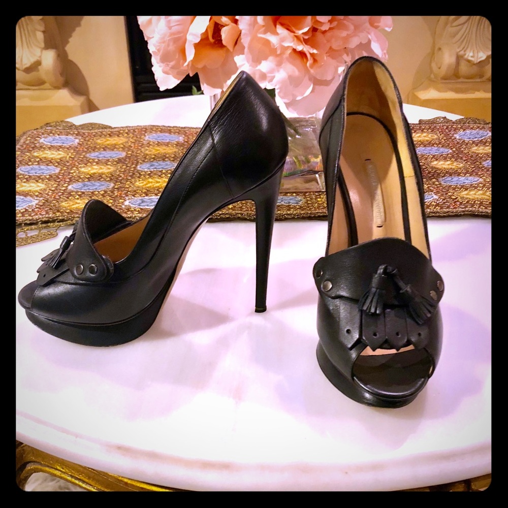 Nicholas Kirkwood Black Peep-Toe Heels